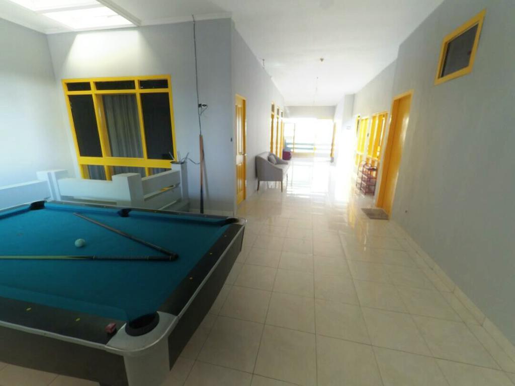 Mess Inn Semarang Exteriör bild